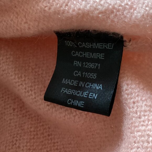 Cashmere Sweaters Wool Jacket Has Flaws Holes, Upcycling Crafting Purposes ONLY - Picture 12 of 16